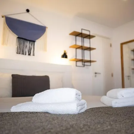 Bairro Alto Loft, Principe Real Лиссабон