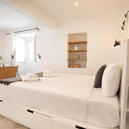 Bairro Alto Loft, Principe Real アパート リスボン